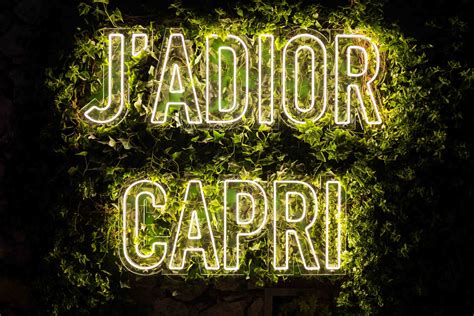 j'adior capri|jj'adior capri.